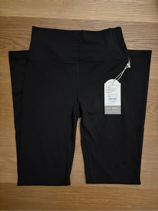 Vuori Pants - Vuori AllTheFeels Slim Flare NWT black size S